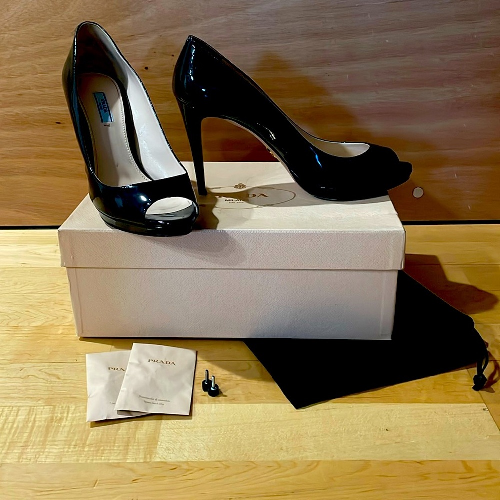 PRADA Black Patent Leather Peep Toe Heels Open Toe, Size 41UK, 10 US
